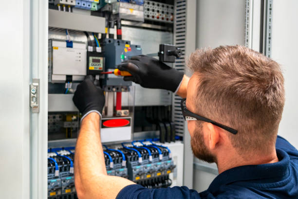 Professional Electrician in Centralia, IL