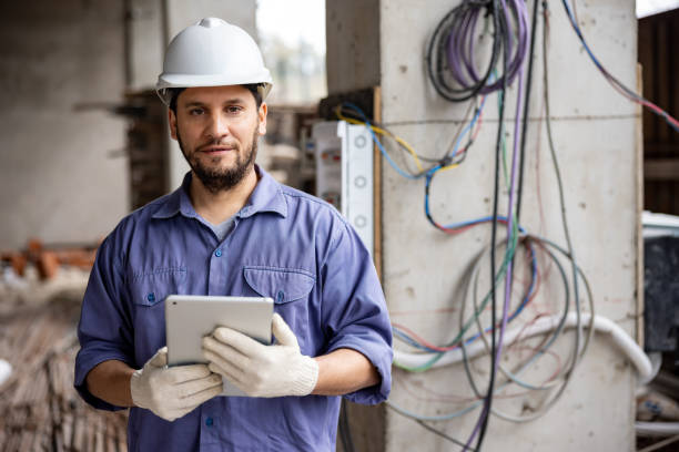 Best Affordable Emergency Electrician  in Centralia, IL